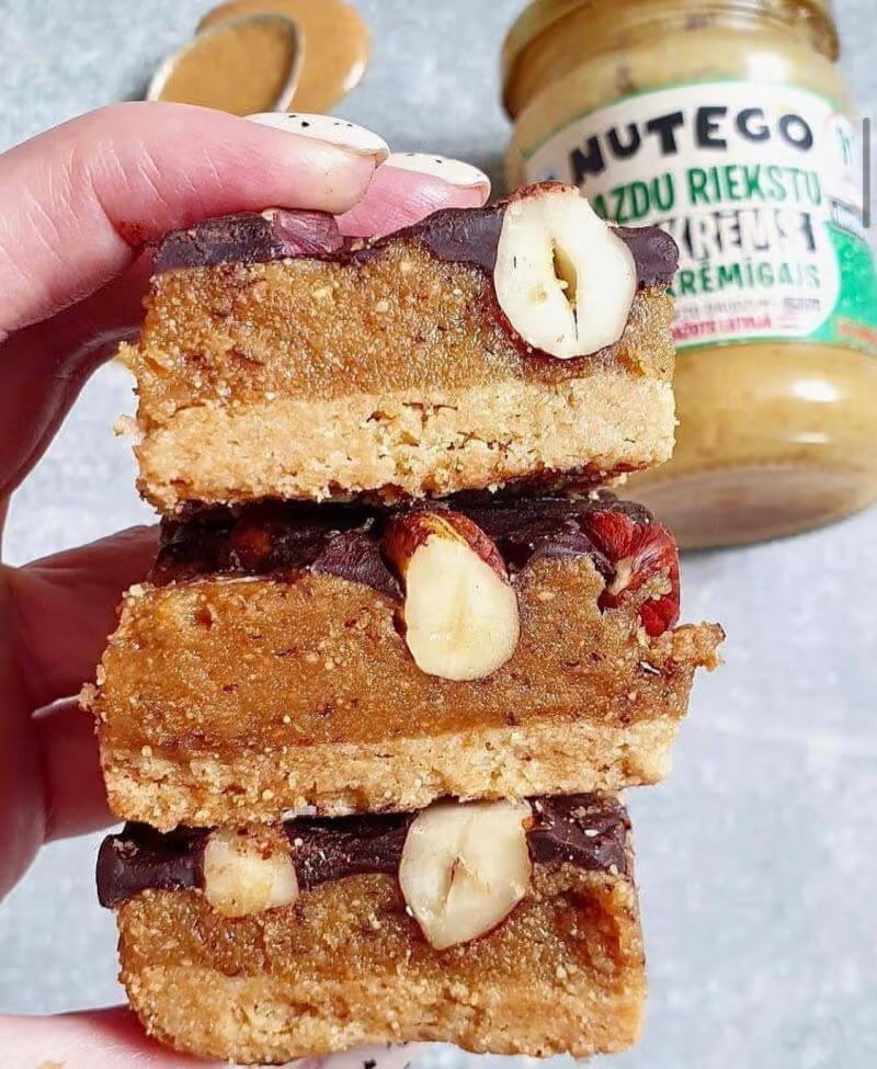 Hazelnut Bars