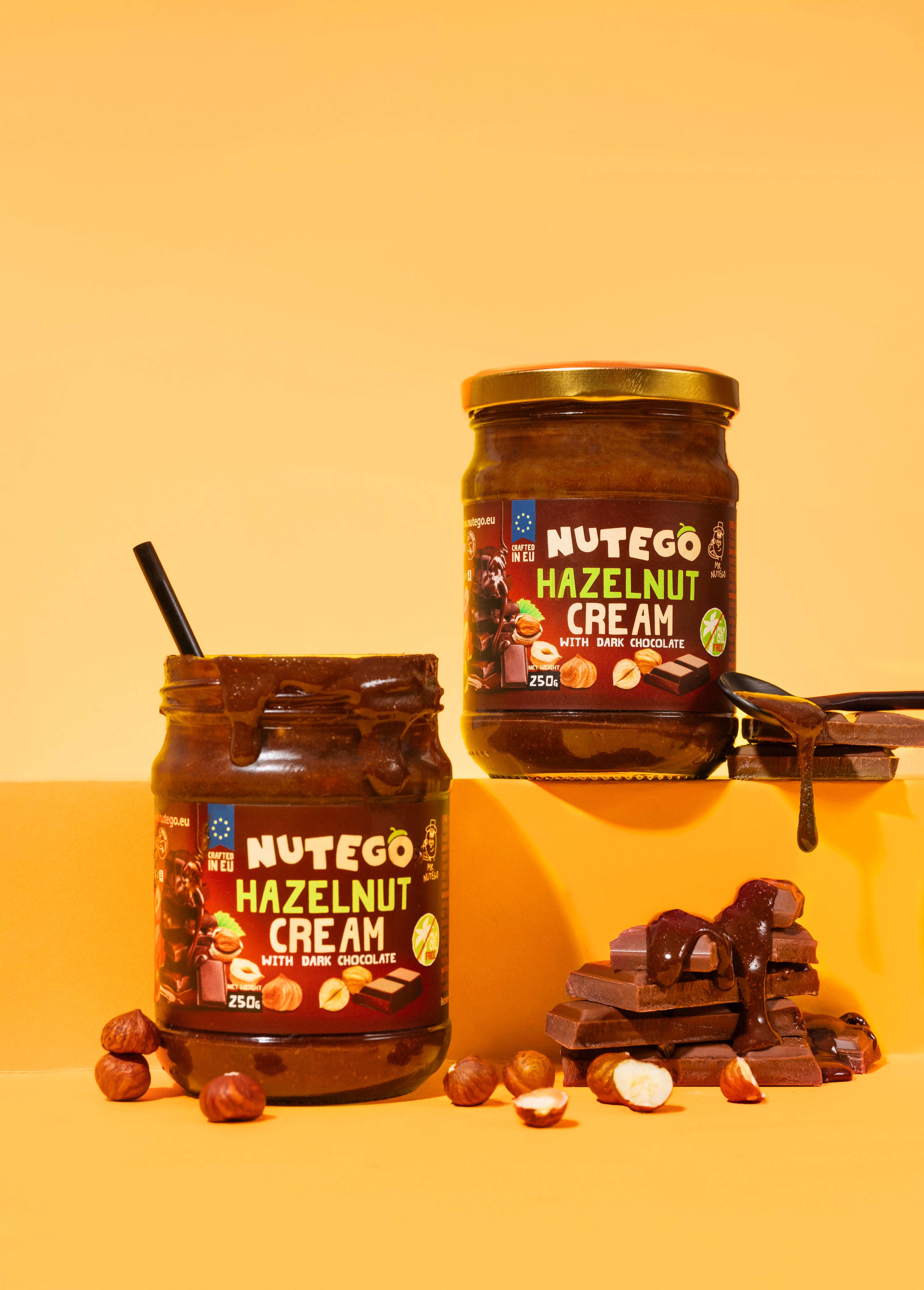 Hazelnut cream with dark chocolate